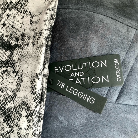 EVCR Sofia Mauve & Black Snake Skin Leggings Size S - Picture 4 of 7